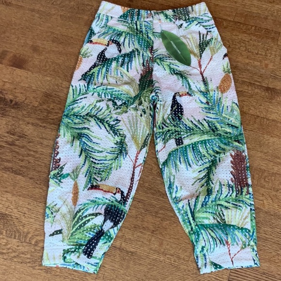 🆕FARM Rio Toucan Paradise Eyelet Pants - Picture 4 of 13